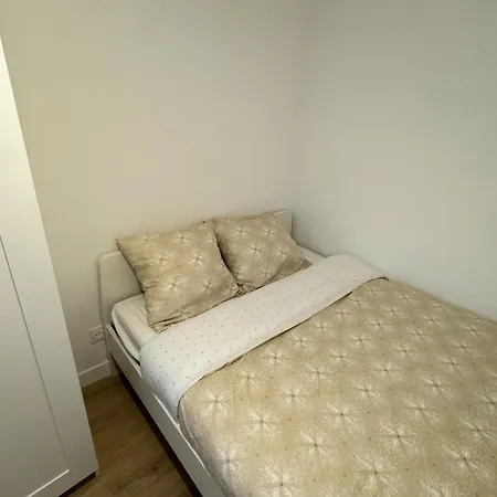 2p Cosy Aux Portes De Paris Apartment